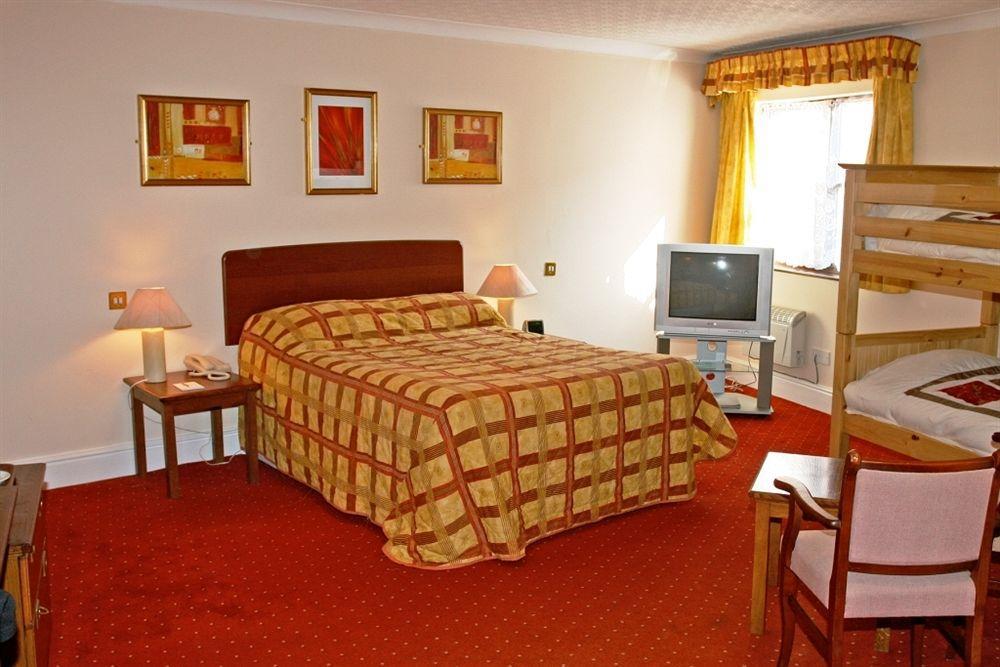 Beaufort Park Hotel Mold Εξωτερικό φωτογραφία