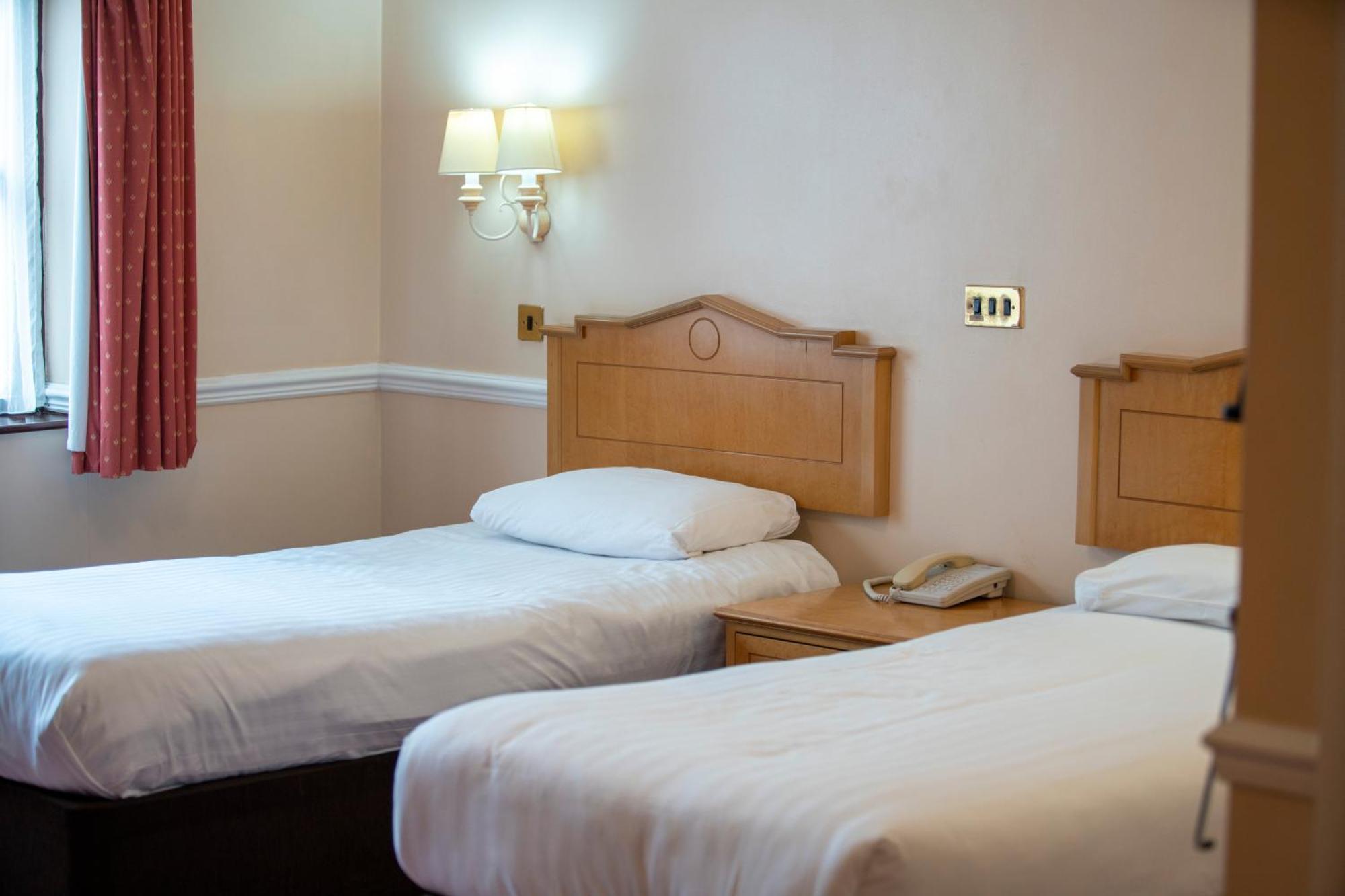 Beaufort Park Hotel Mold Εξωτερικό φωτογραφία
