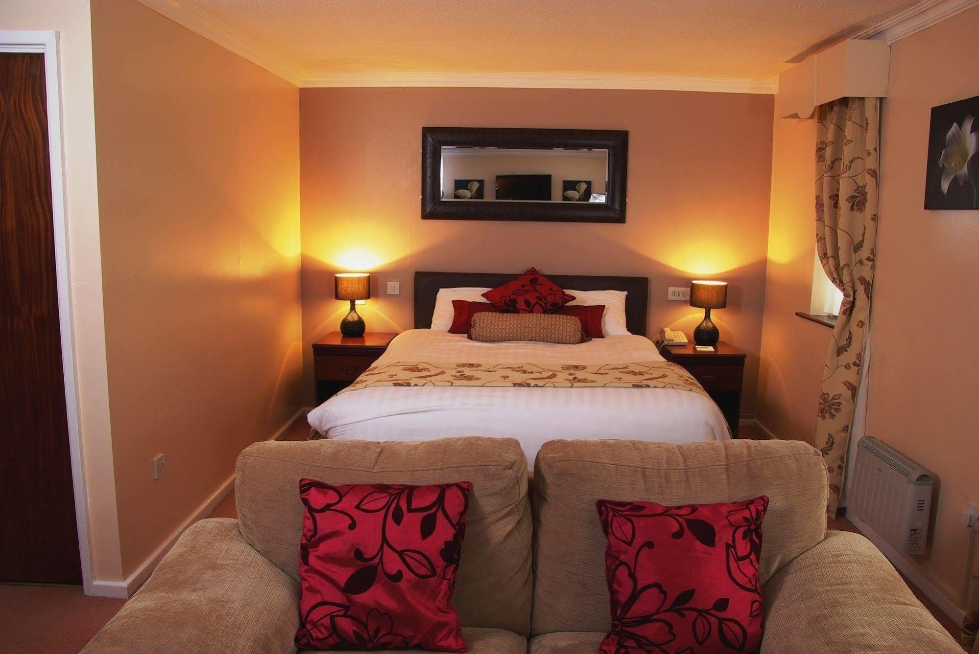 Beaufort Park Hotel Mold Εξωτερικό φωτογραφία