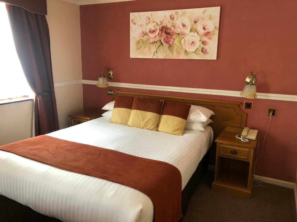 Beaufort Park Hotel Mold Εξωτερικό φωτογραφία